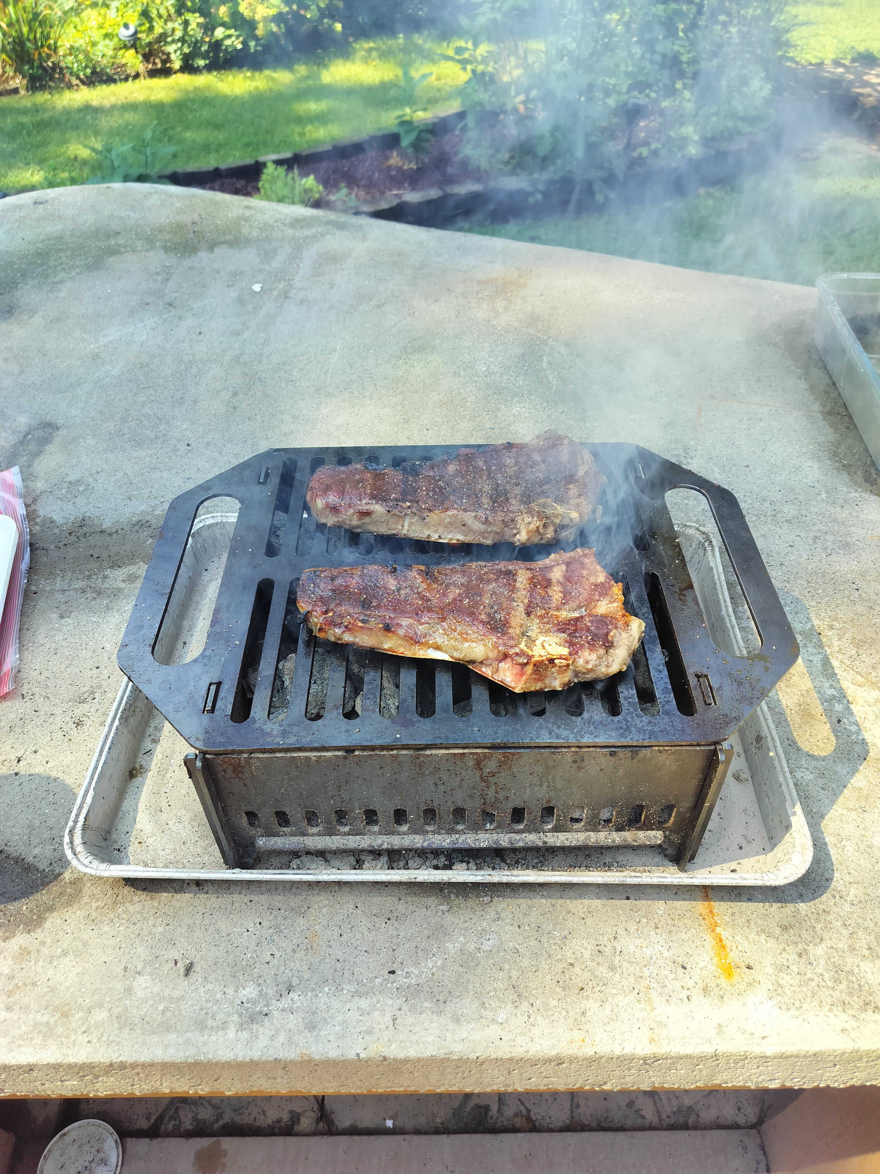 15"x11" collapsable charcoal grill