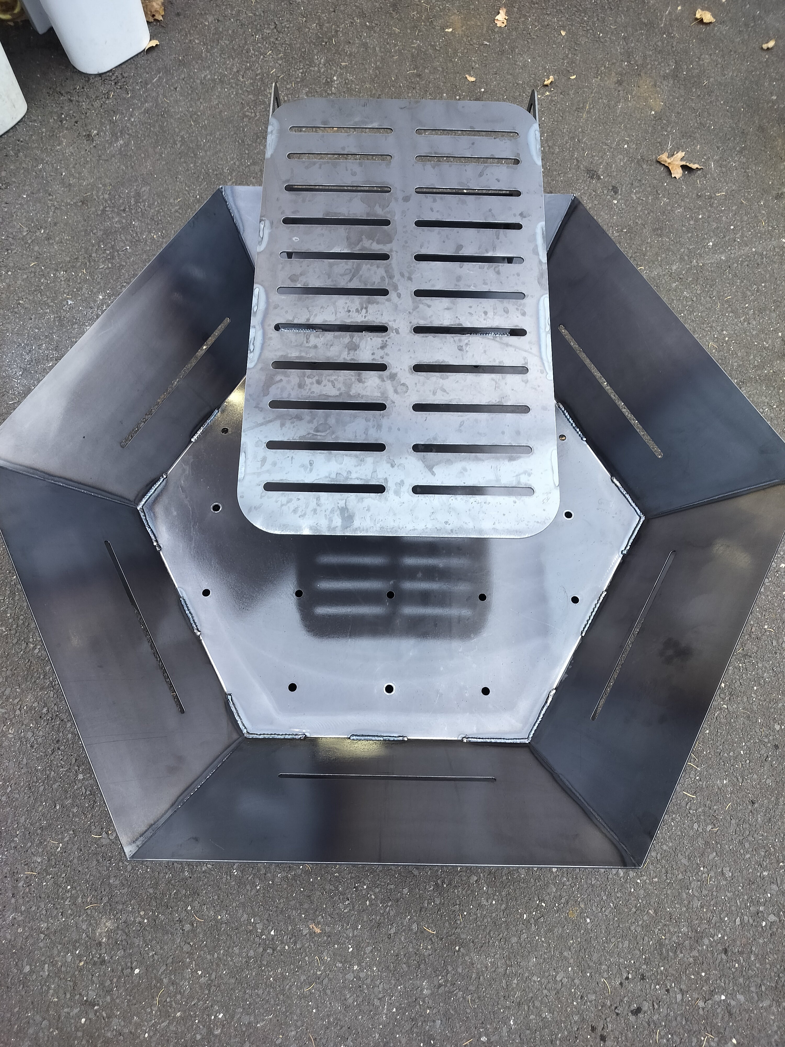 48" hexagon firepit with removable cooktop