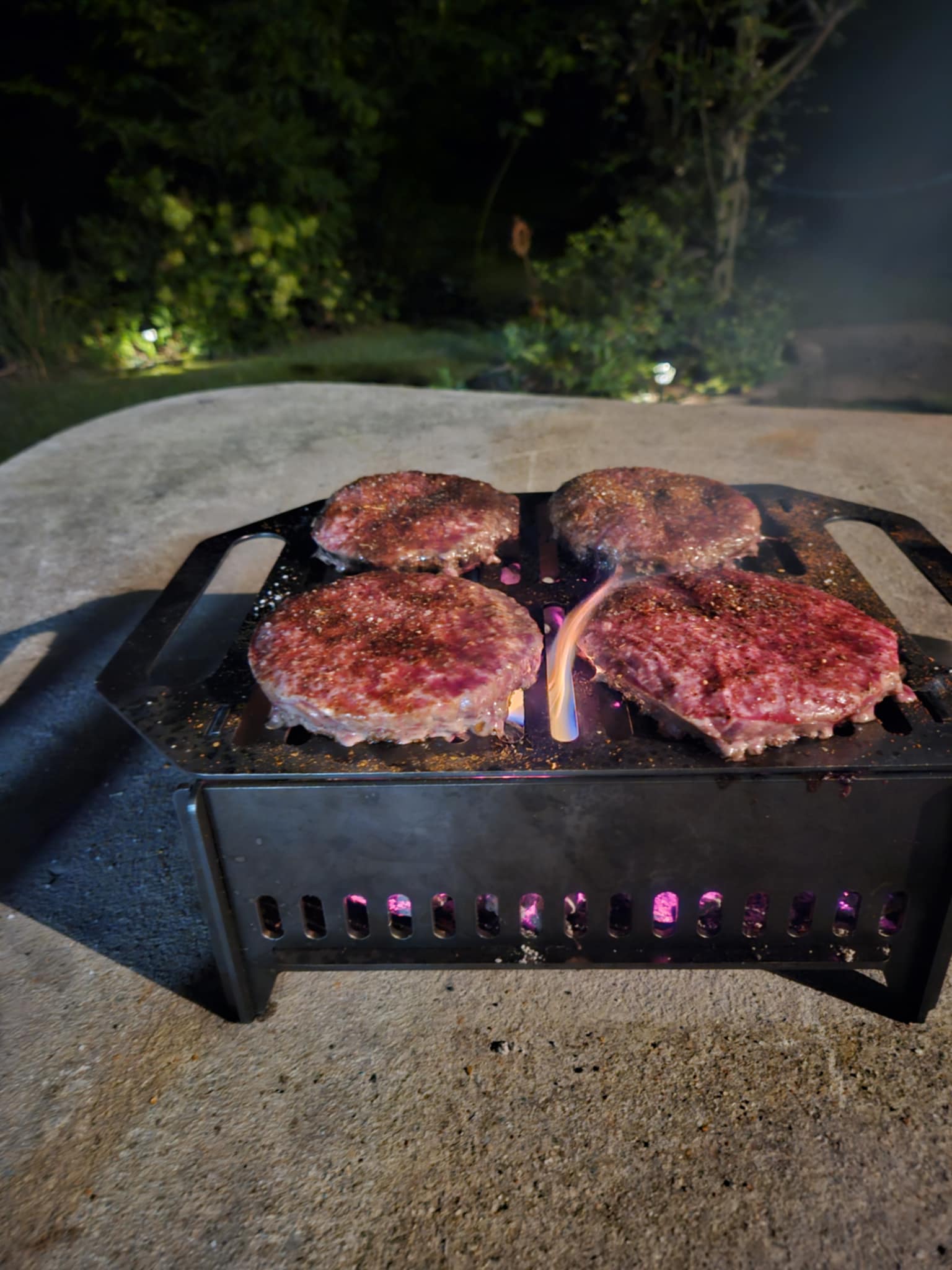 15"x11" collapsable charcoal grill