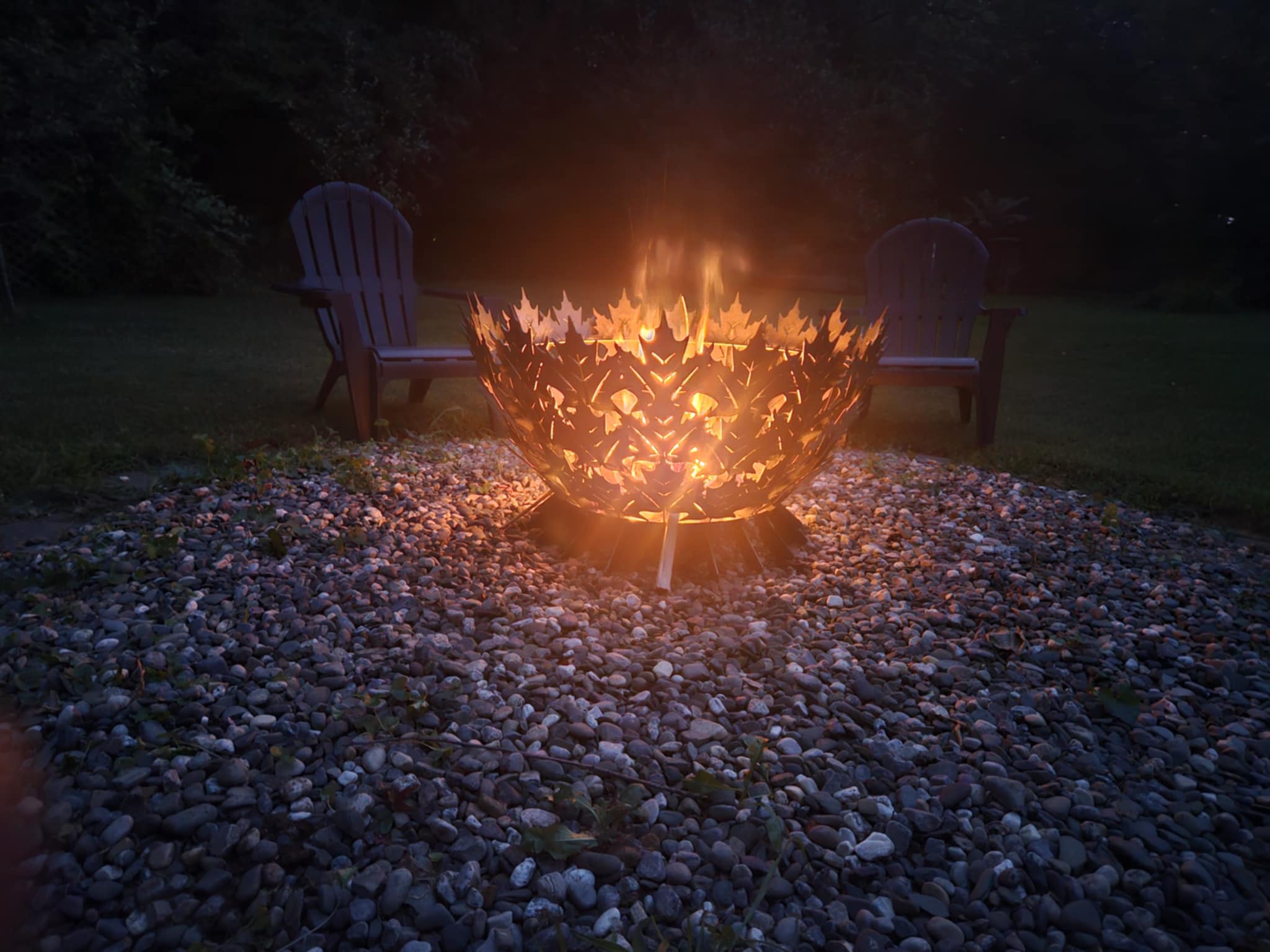 28" maple leaf firepit