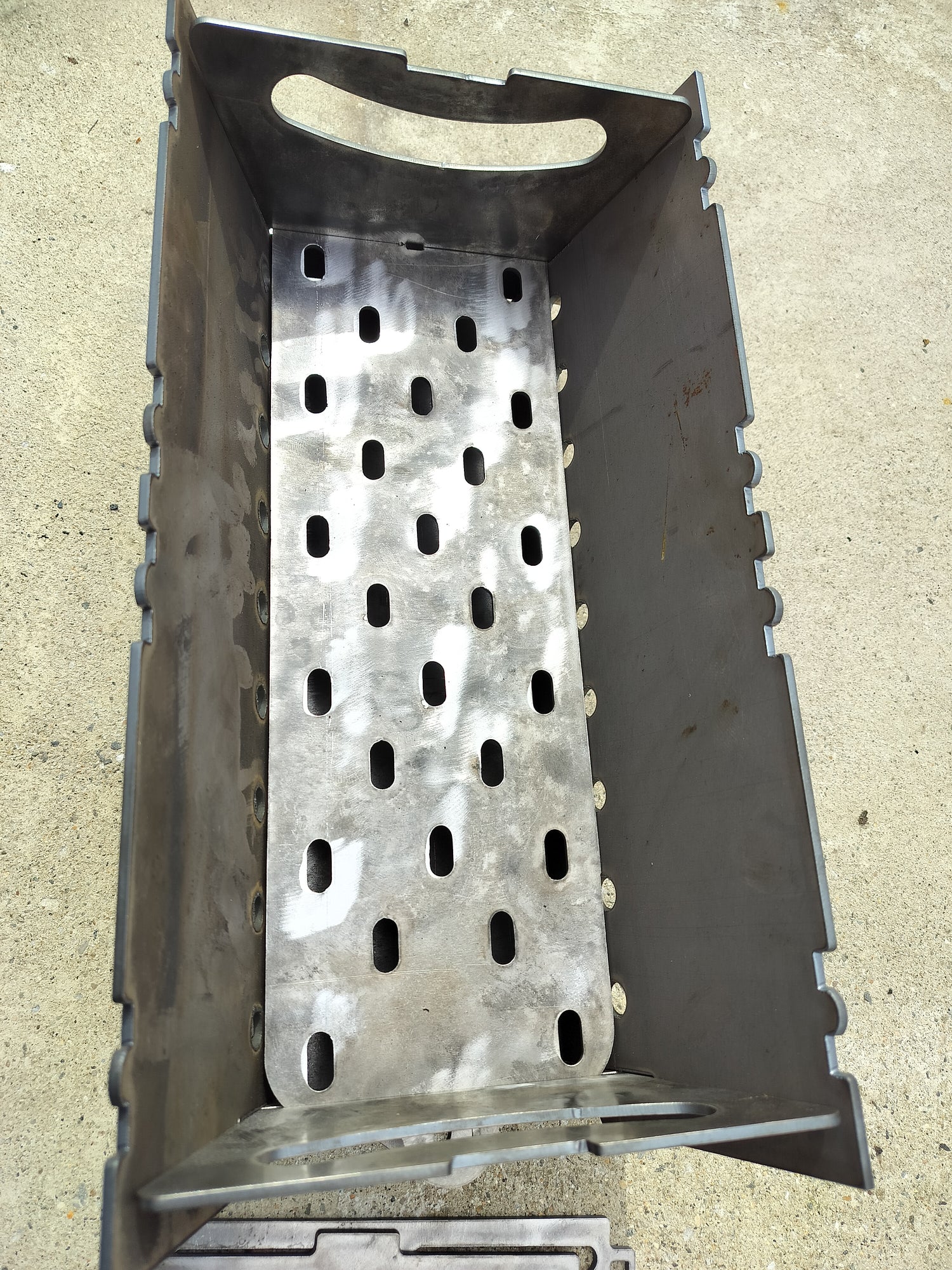 16" x 8.5" Flat Pack Charcoal Grill - Heavy Duty Steel