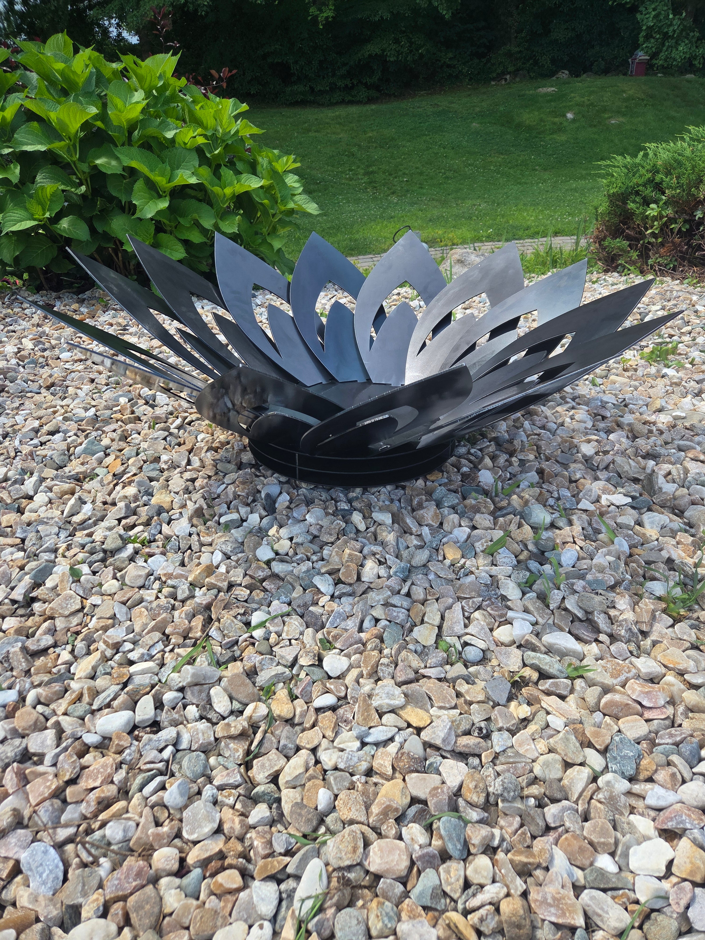 Flower firepit