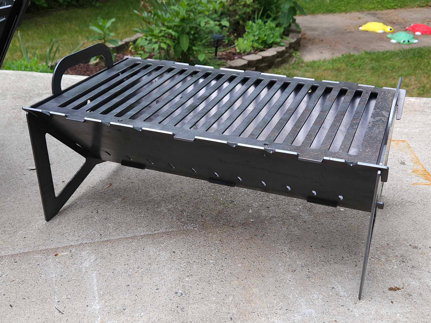 20"x11" flat pack grill