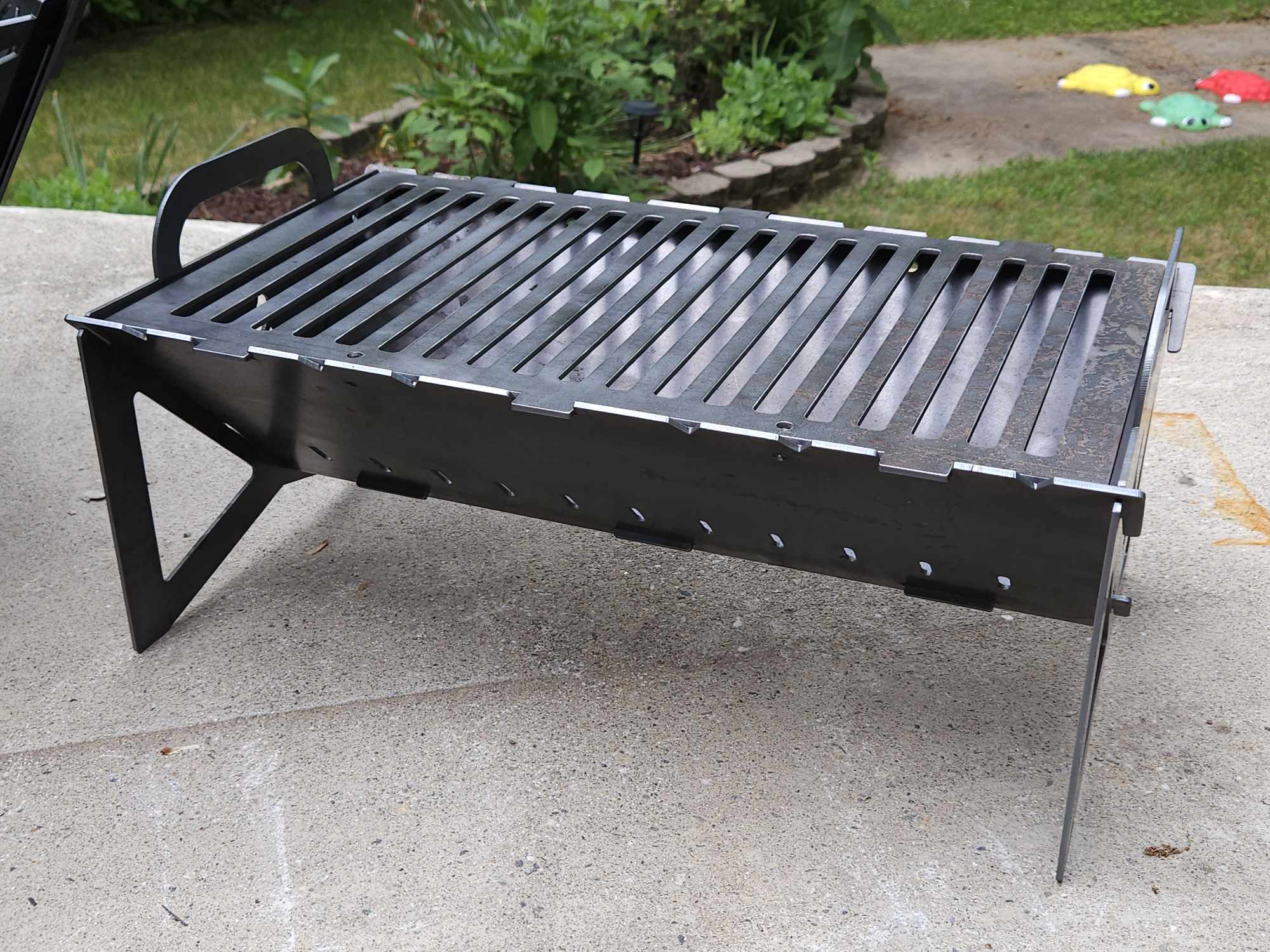 20"x11" flat pack grill