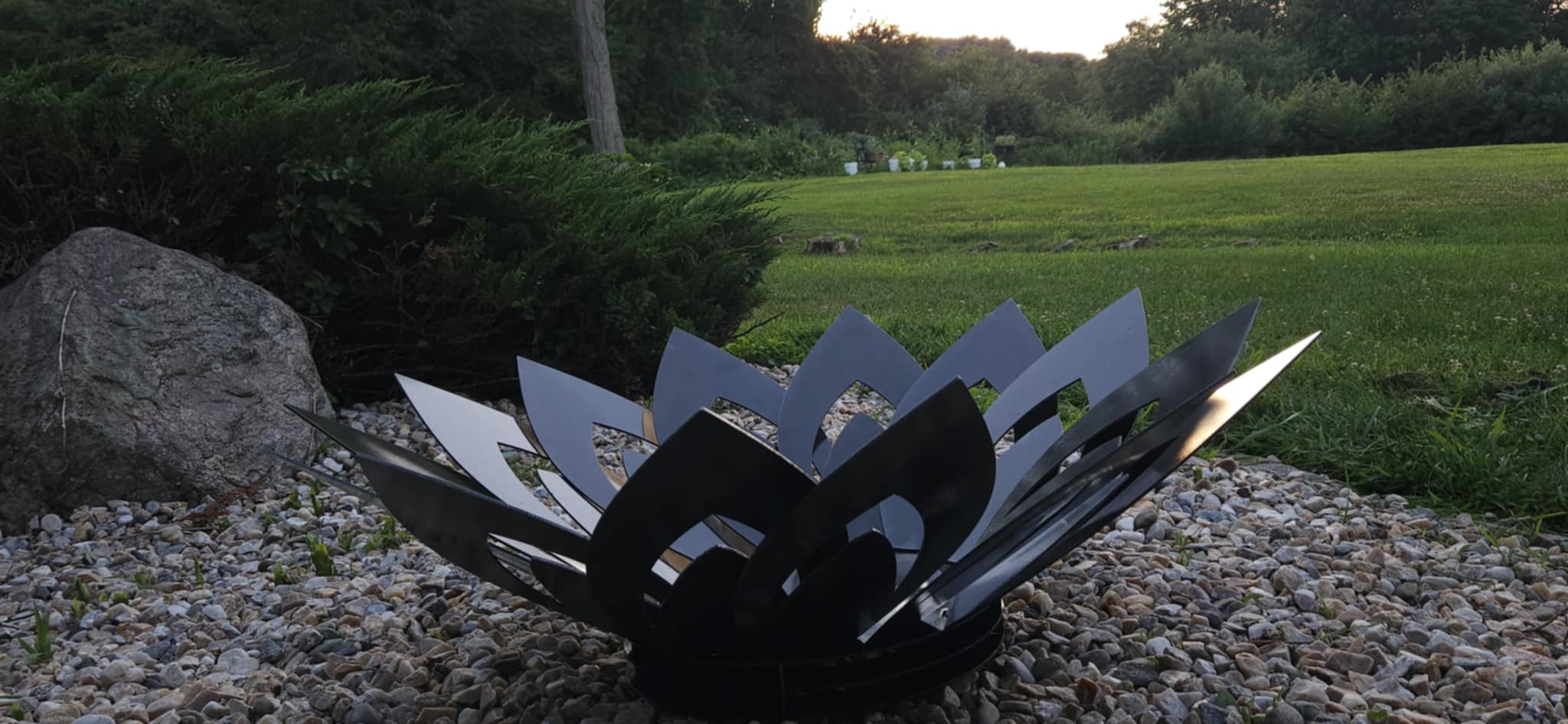 Flower firepit