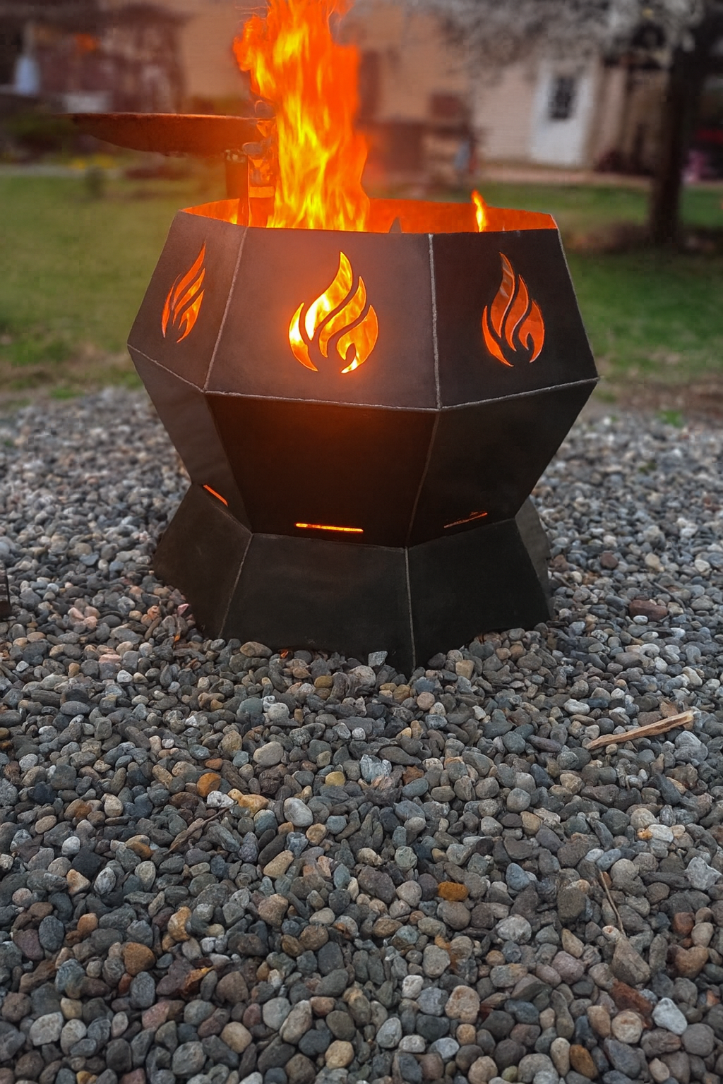 Octagon firepit 24" tall 24" top opening