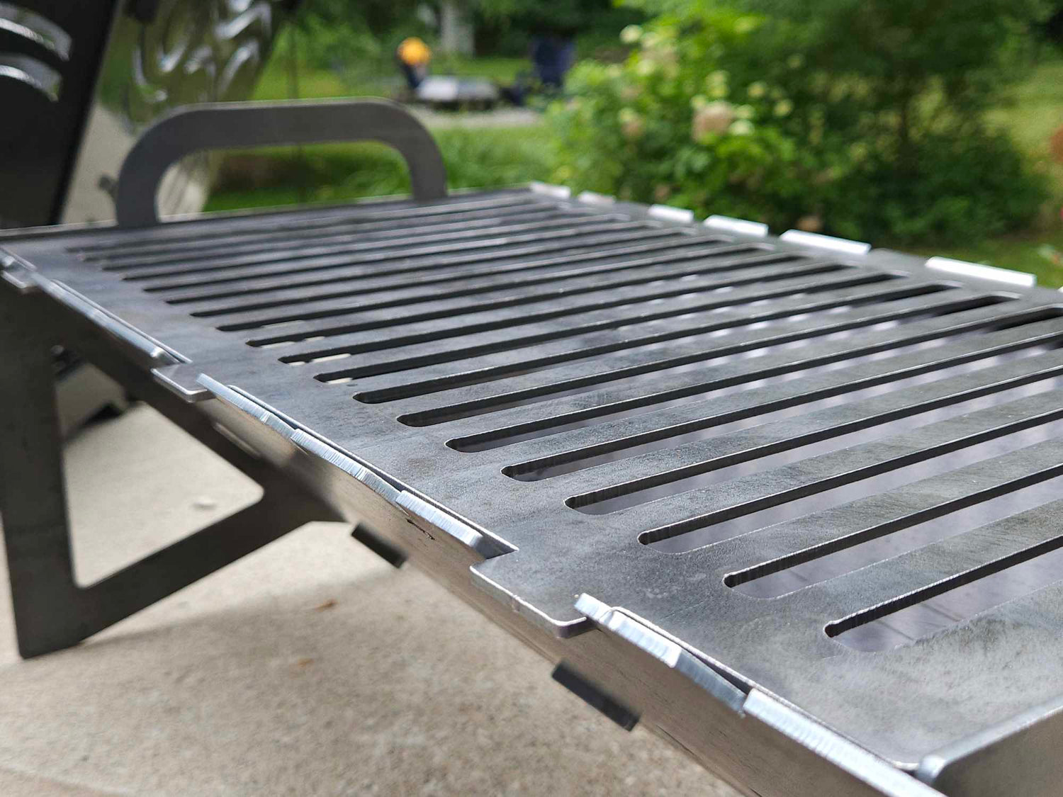 20"x11" flat pack grill