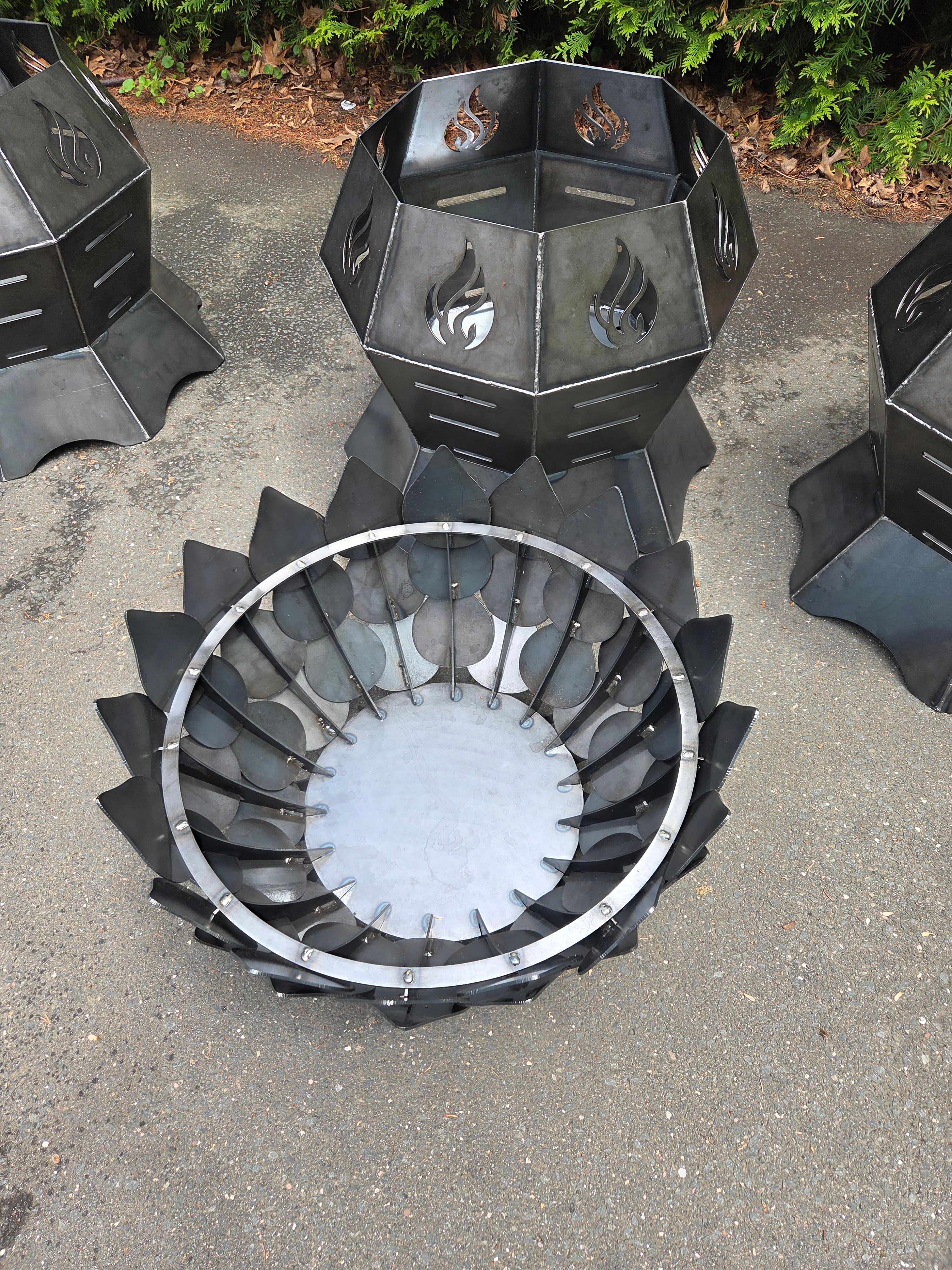 Dragonscale firepit
