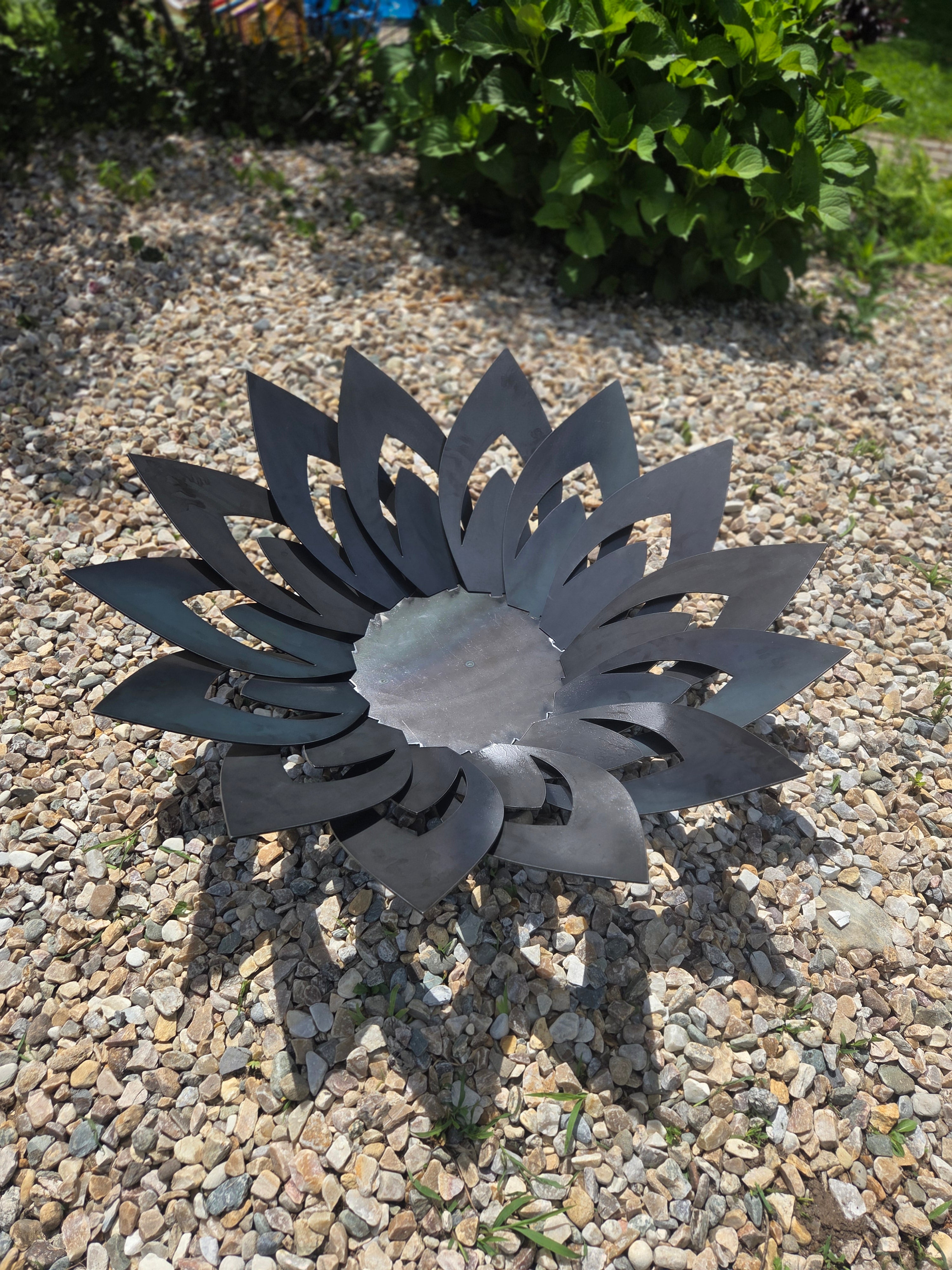 Flower firepit