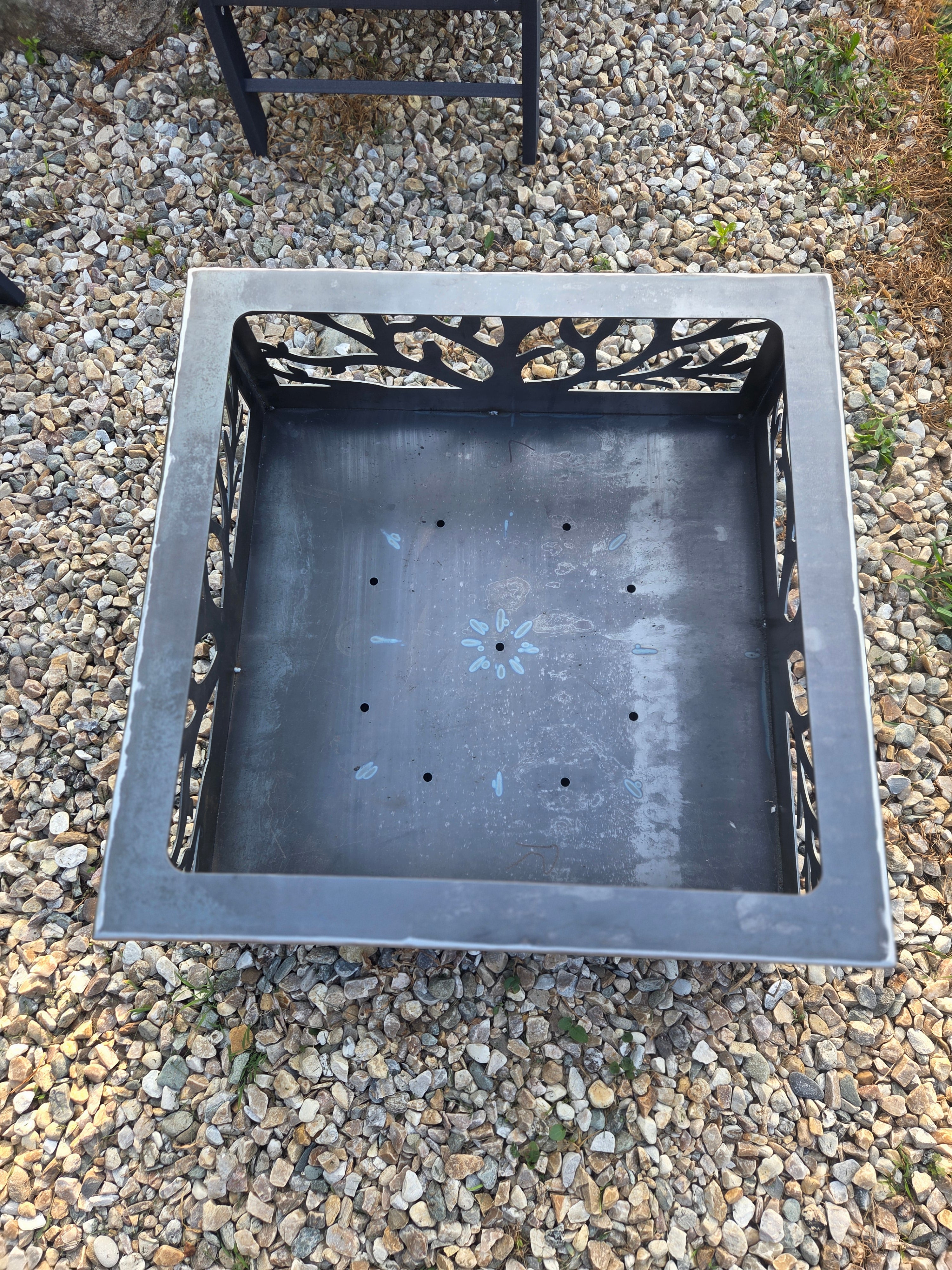 Tree firepit