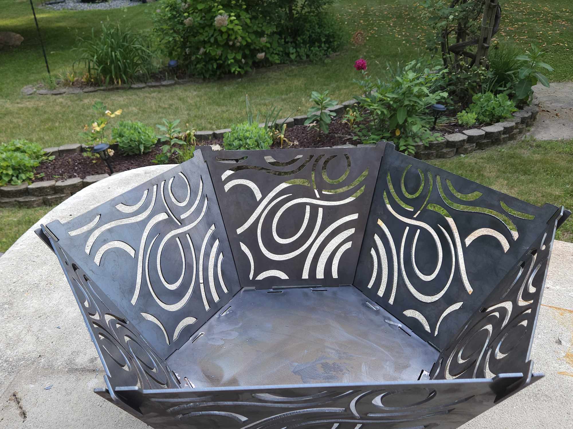 24&quot; collapsable swirl pattern firepit with cooktop