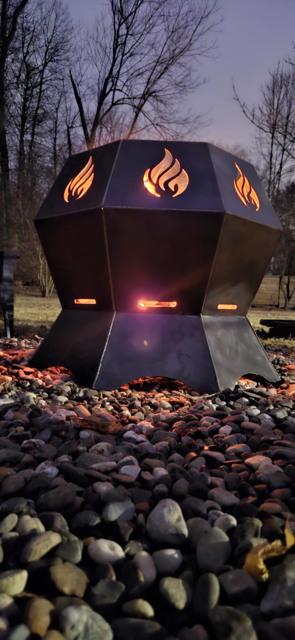 Octagon firepit 24&quot; tall 24&quot; top opening