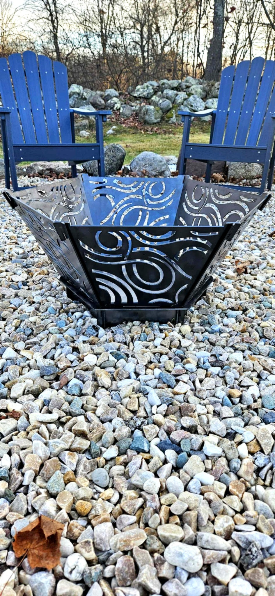 24" collapsable swirl pattern firepit