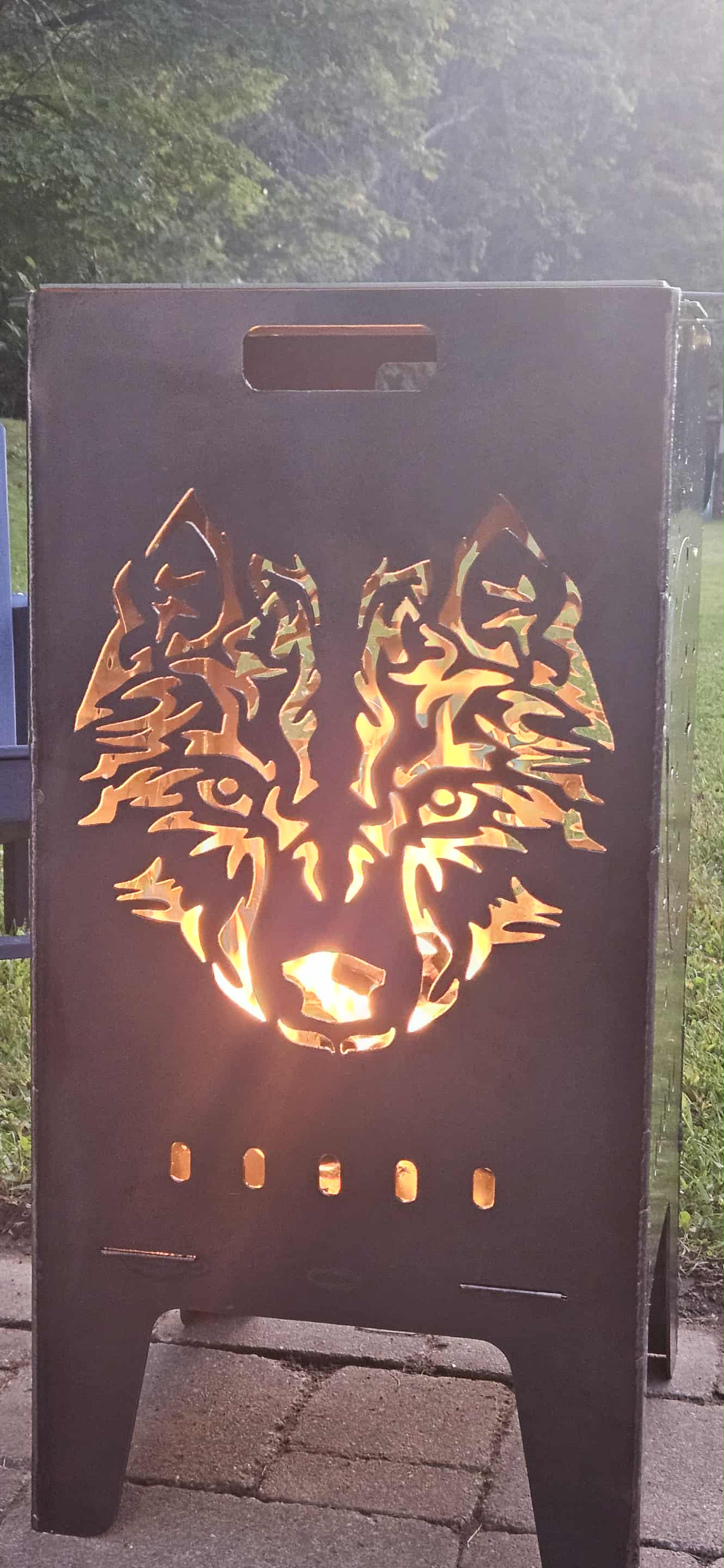 Wolf firepit
