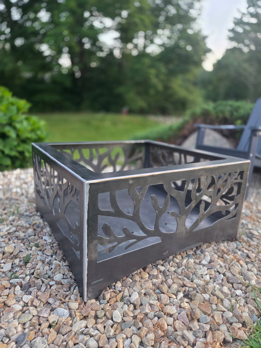 Tree firepit